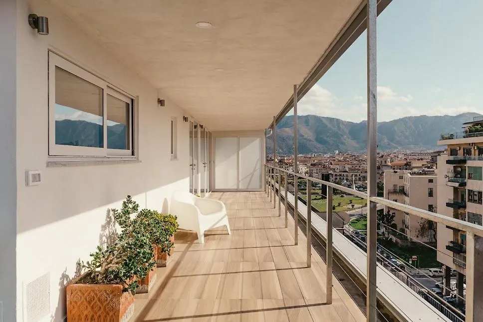 Apartment Top Of The Port Palermo