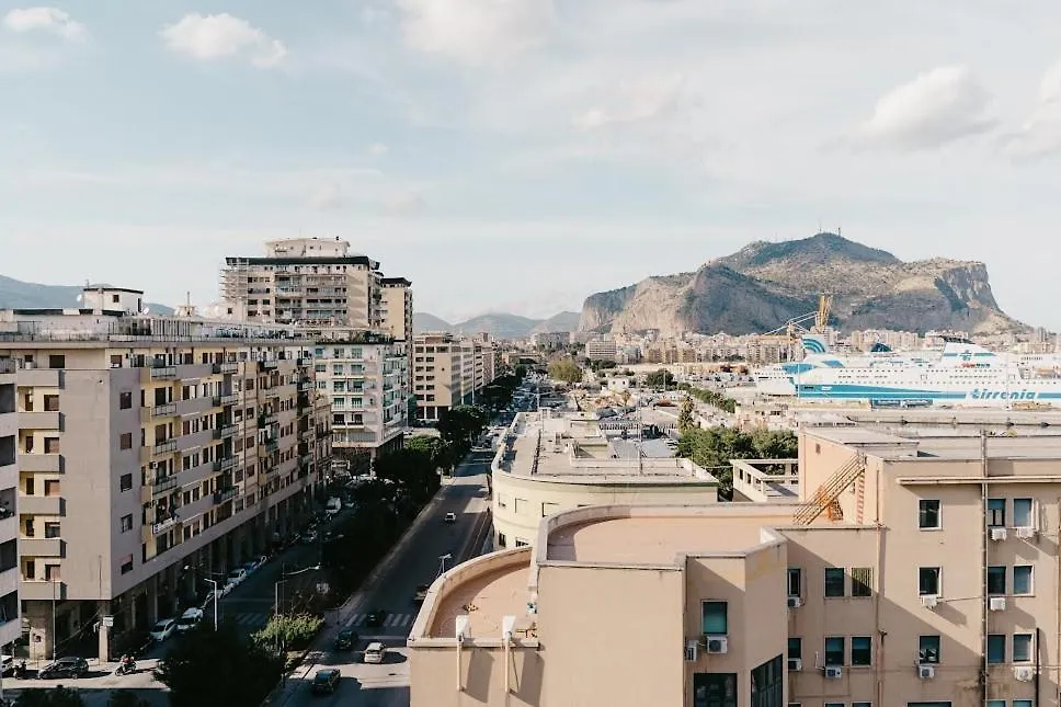 Top Of The Port Palermo Apartment